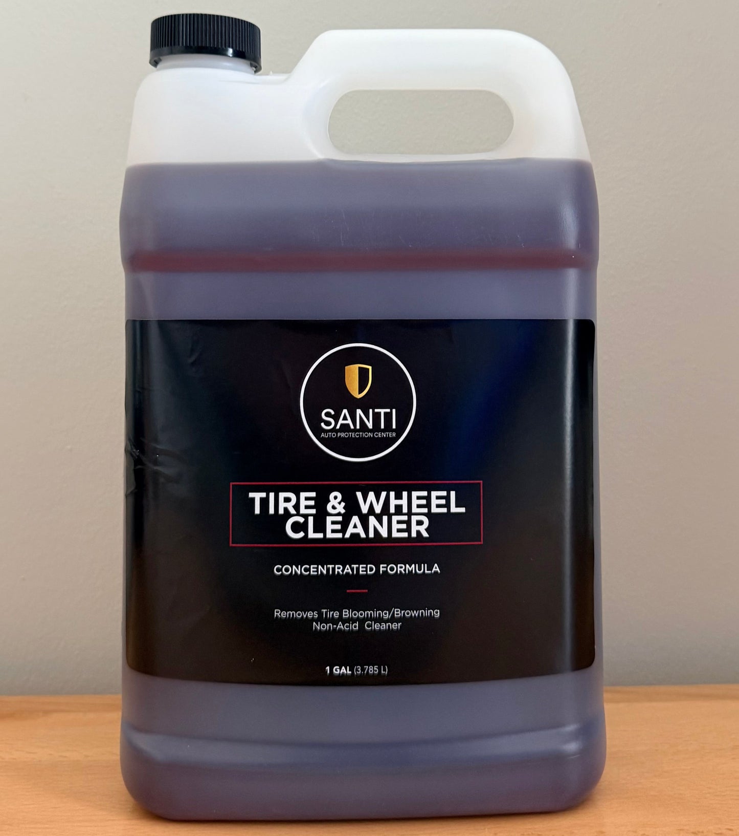 Tire & Wheel Cleaner - 1 Gallon